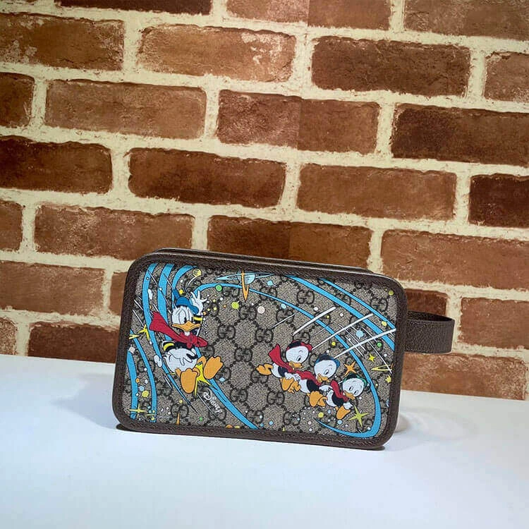 Trendsetting Disney x Gucci Donald Duck Cosmetic Case 1005