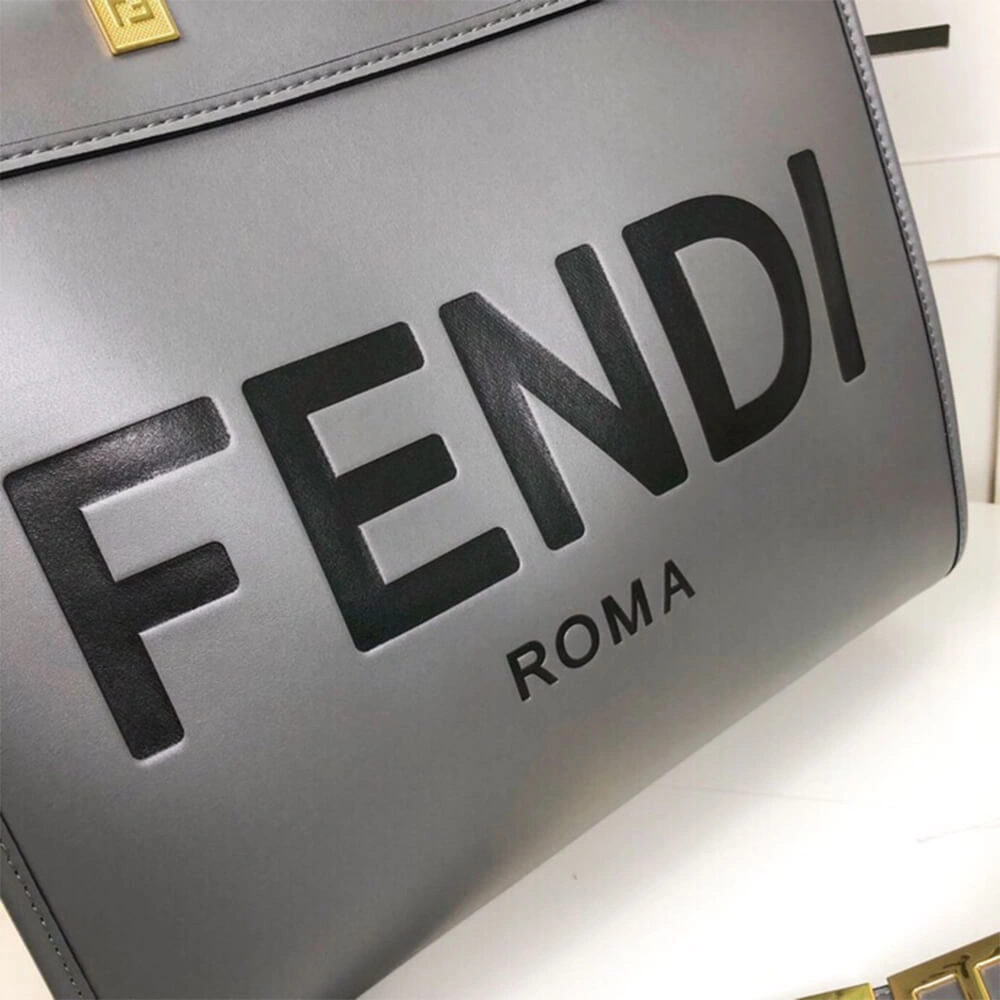 Sleek FENDI SUNSHINE Medium Tote Bag 1571