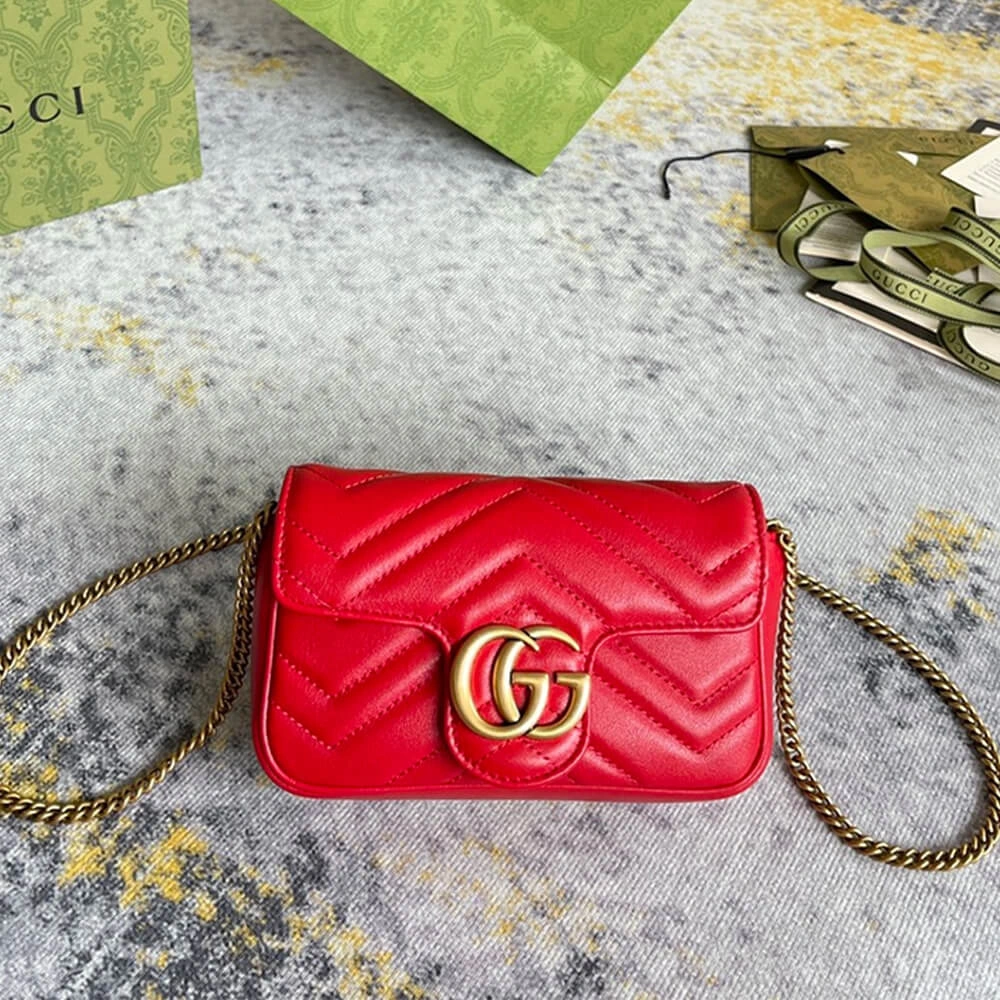Packable GG Marmont matelasse leather super mini bag 971
