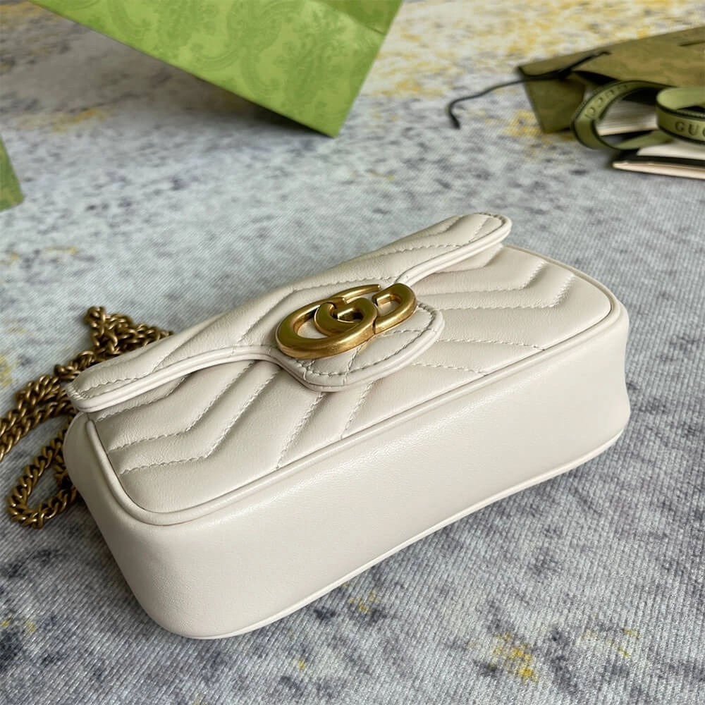 GG Marmont matelasse leather super mini bag UrbanChic 1006