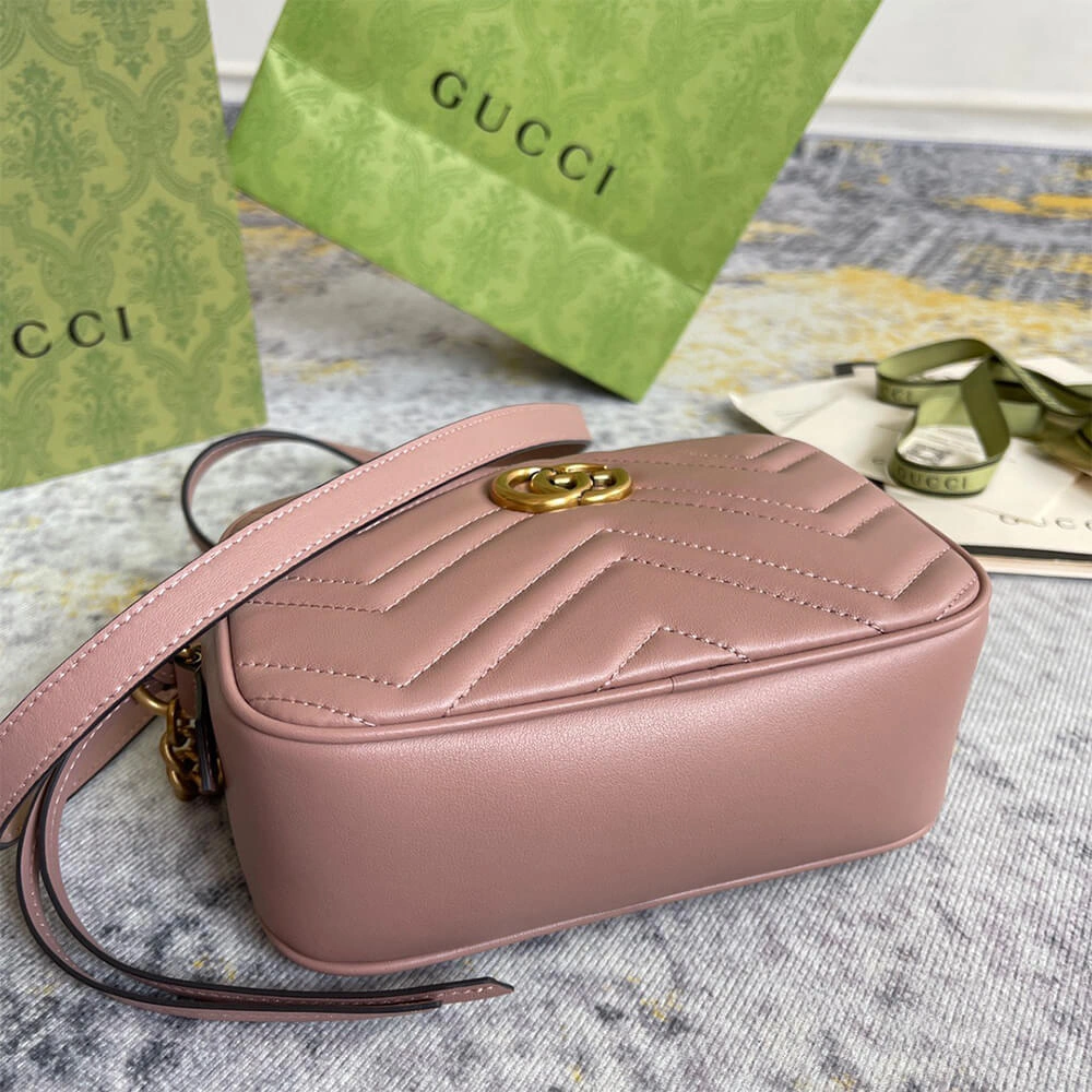 GG Marmont matelasse mini bag MultiPurpose 953