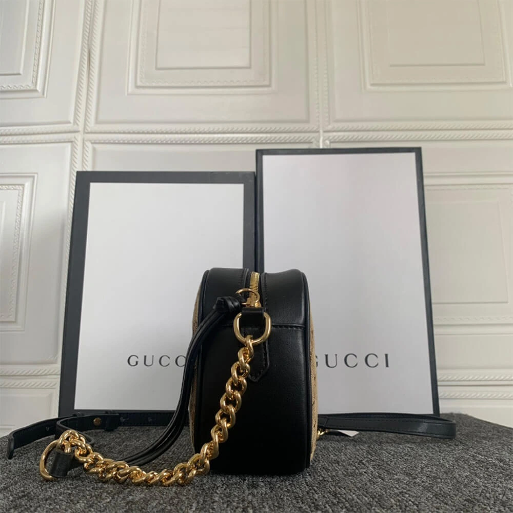 GG Marmont small matelasse shoulder bag Sophisticated 924