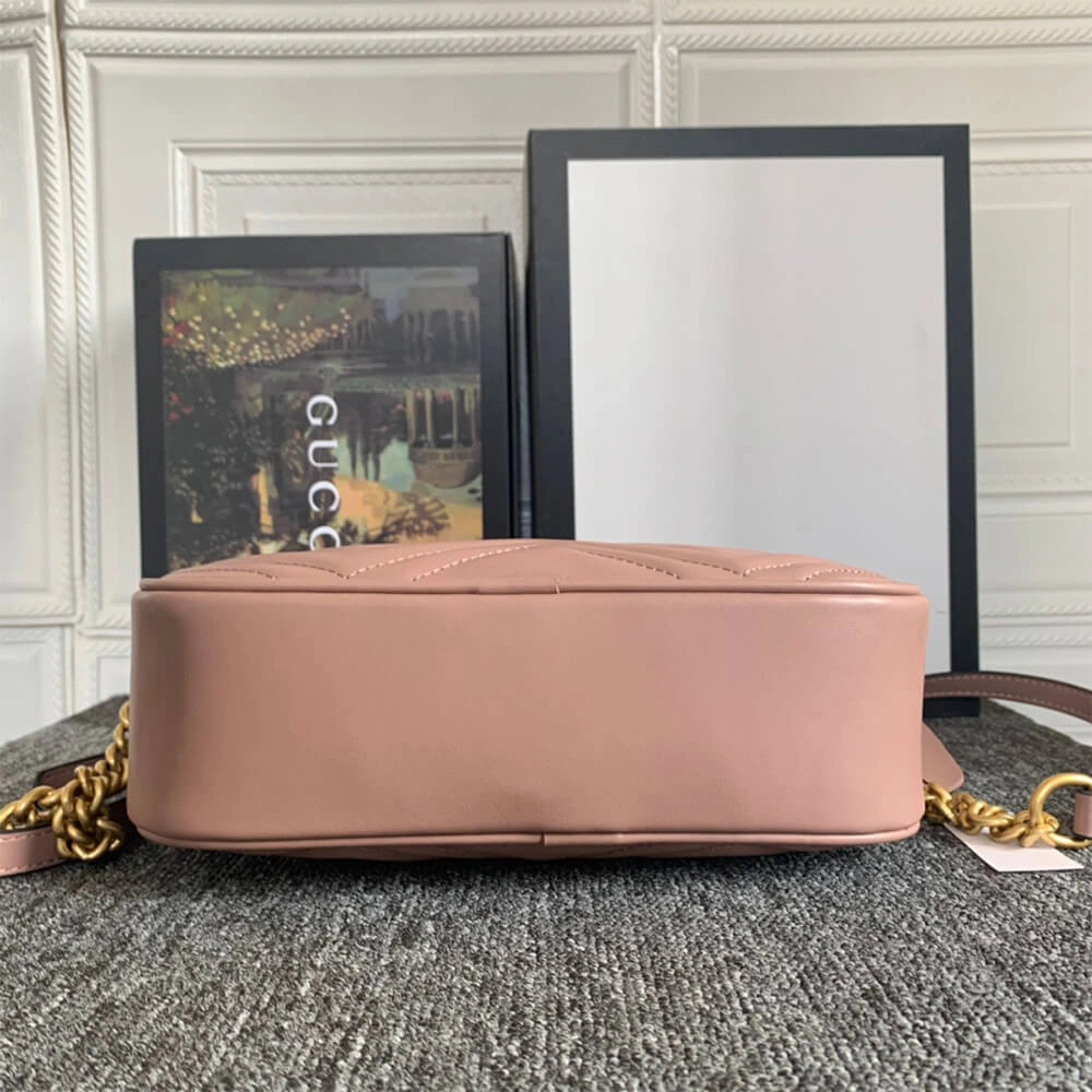 GG Marmont small matelasse shoulder bag Neat 955