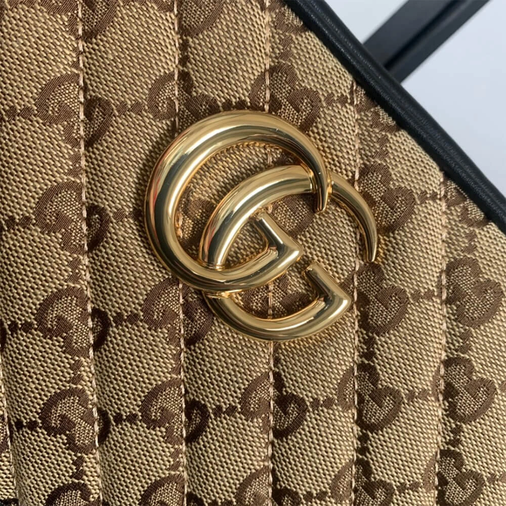 GG Marmont small matelasse shoulder bag Sophisticated 924