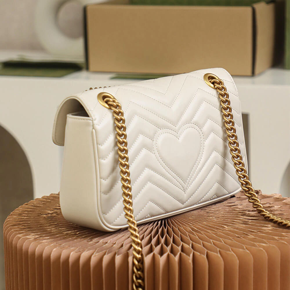 Resilient GG Marmont small matelasse shoulder bag 967
