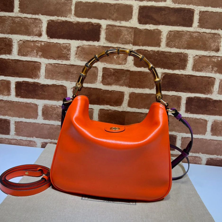 GUCCI DIANA MEDIUM SHOULDER BAG Effortless 934