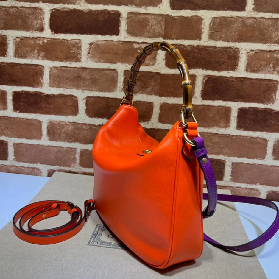 GUCCI DIANA MEDIUM SHOULDER BAG Effortless 934