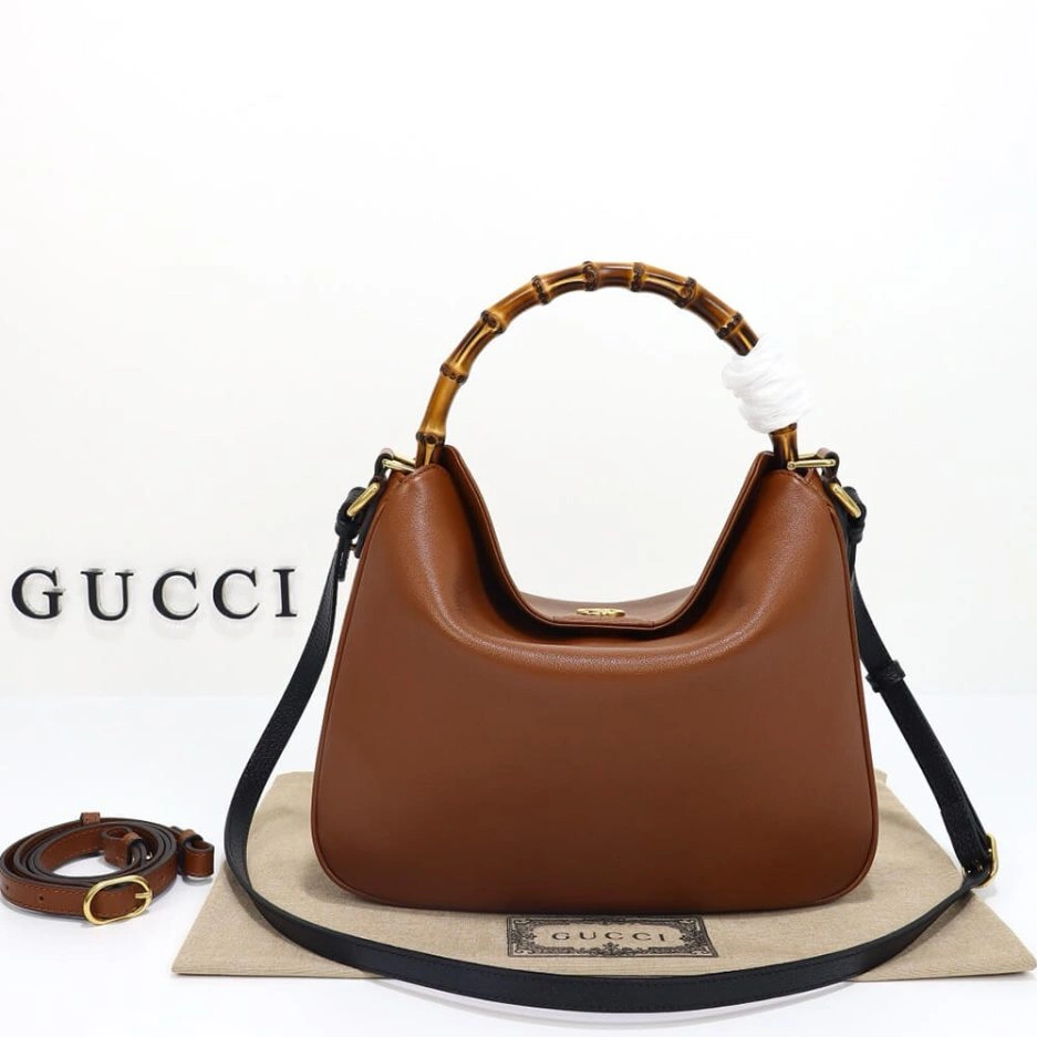 QuickDry GUCCI DIANA MEDIUM SHOULDER BAG 834