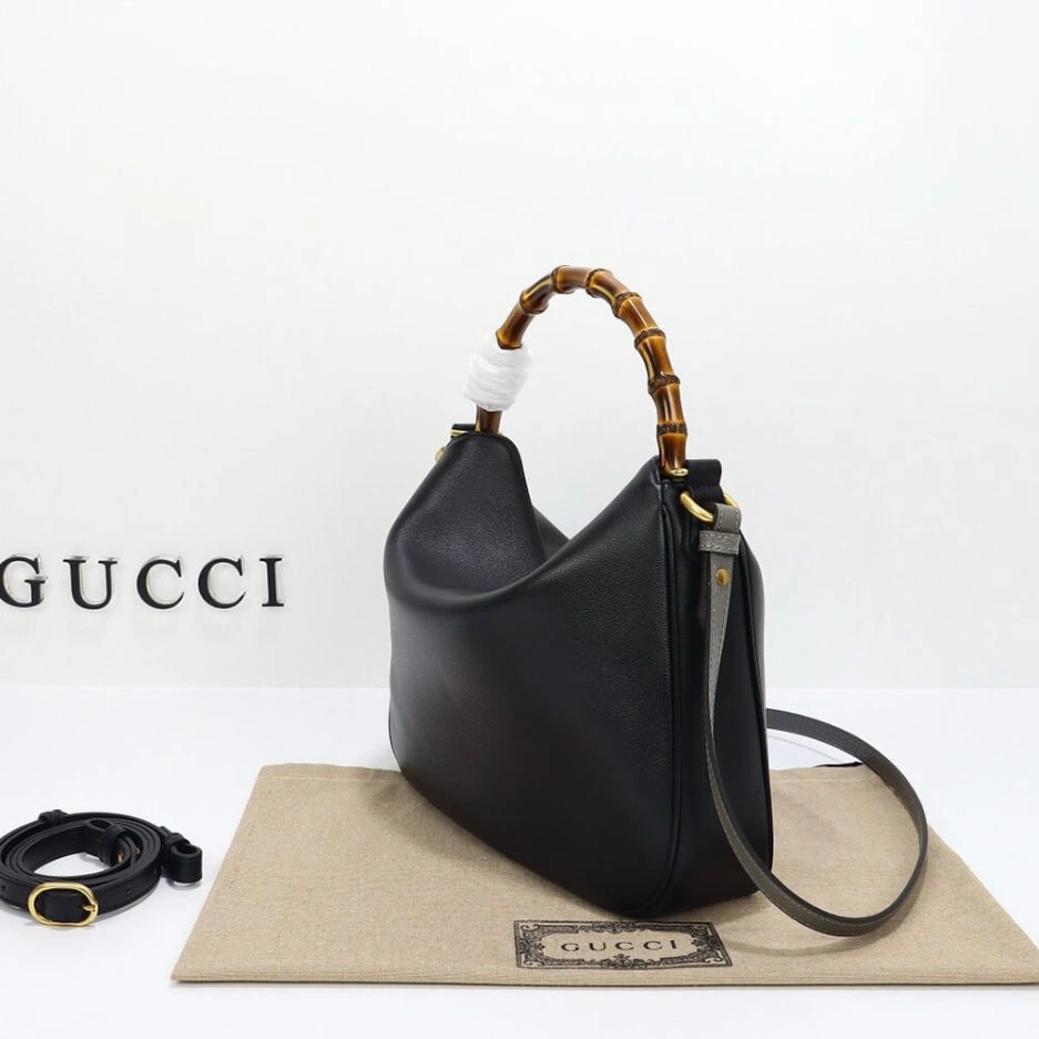 GUCCI DIANA MEDIUM SHOULDER BAG EasyCare 885