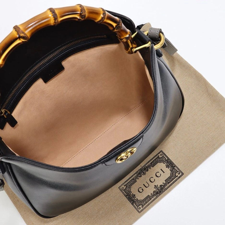 GUCCI DIANA MEDIUM SHOULDER BAG EasyCare 885