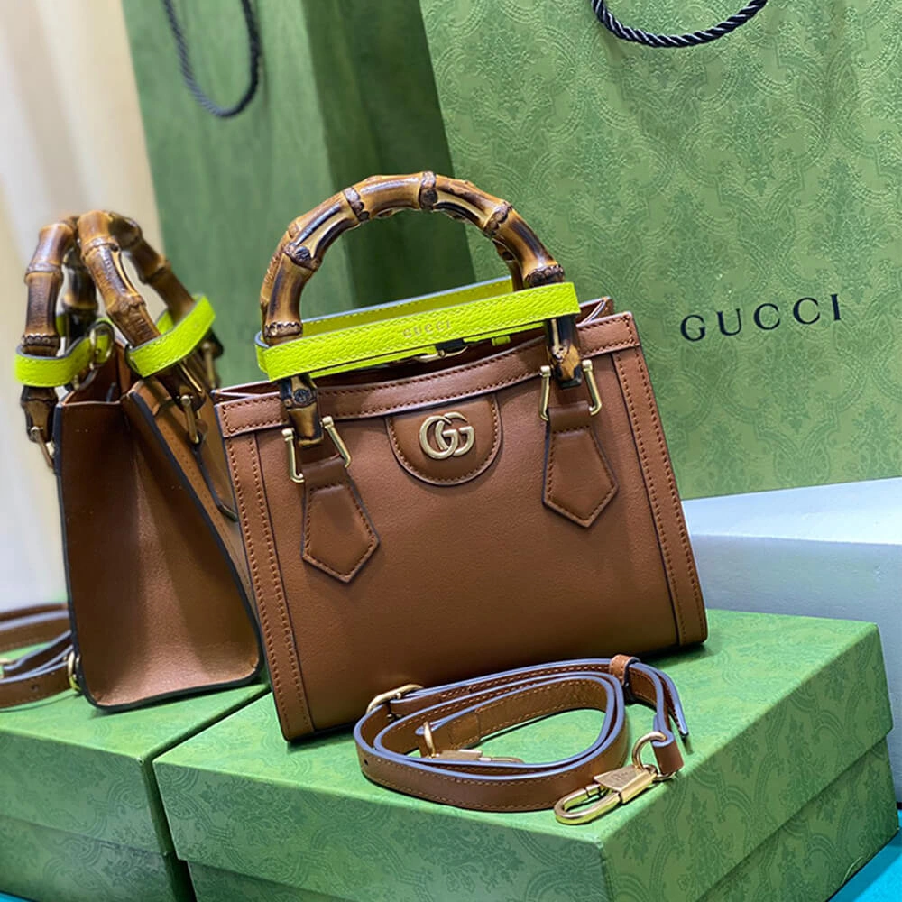 Gucci Diana mini tote bag Cozy 966