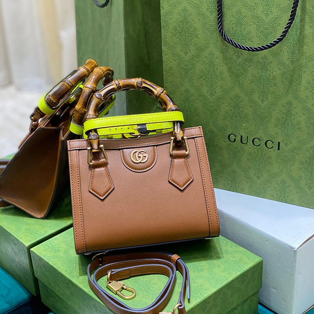 Gucci Diana mini tote bag Cozy 966