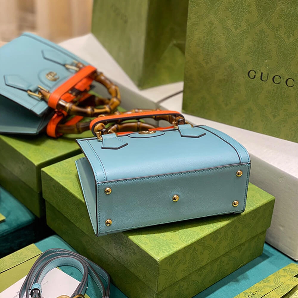 Gucci Diana mini tote bag Bold 946