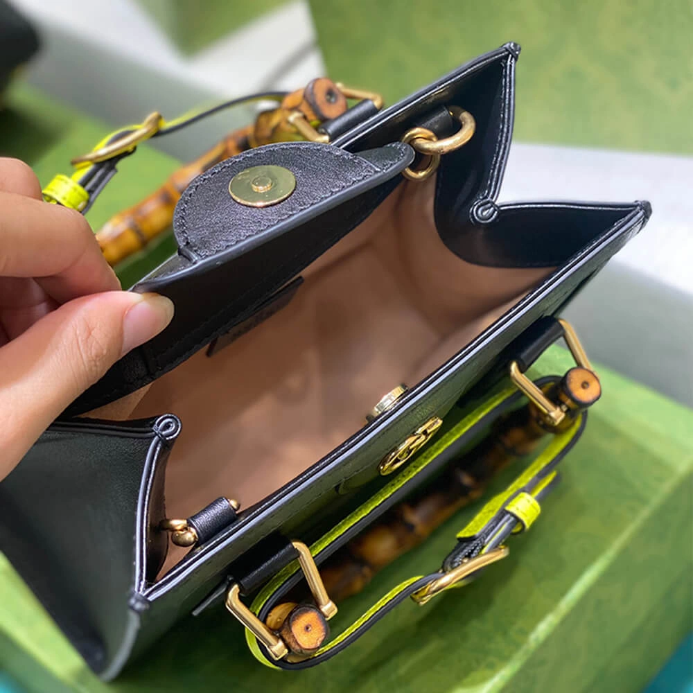 Gucci Diana mini tote bag Youthful 948