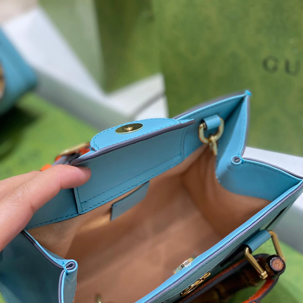Gucci Diana mini tote bag Bold 946