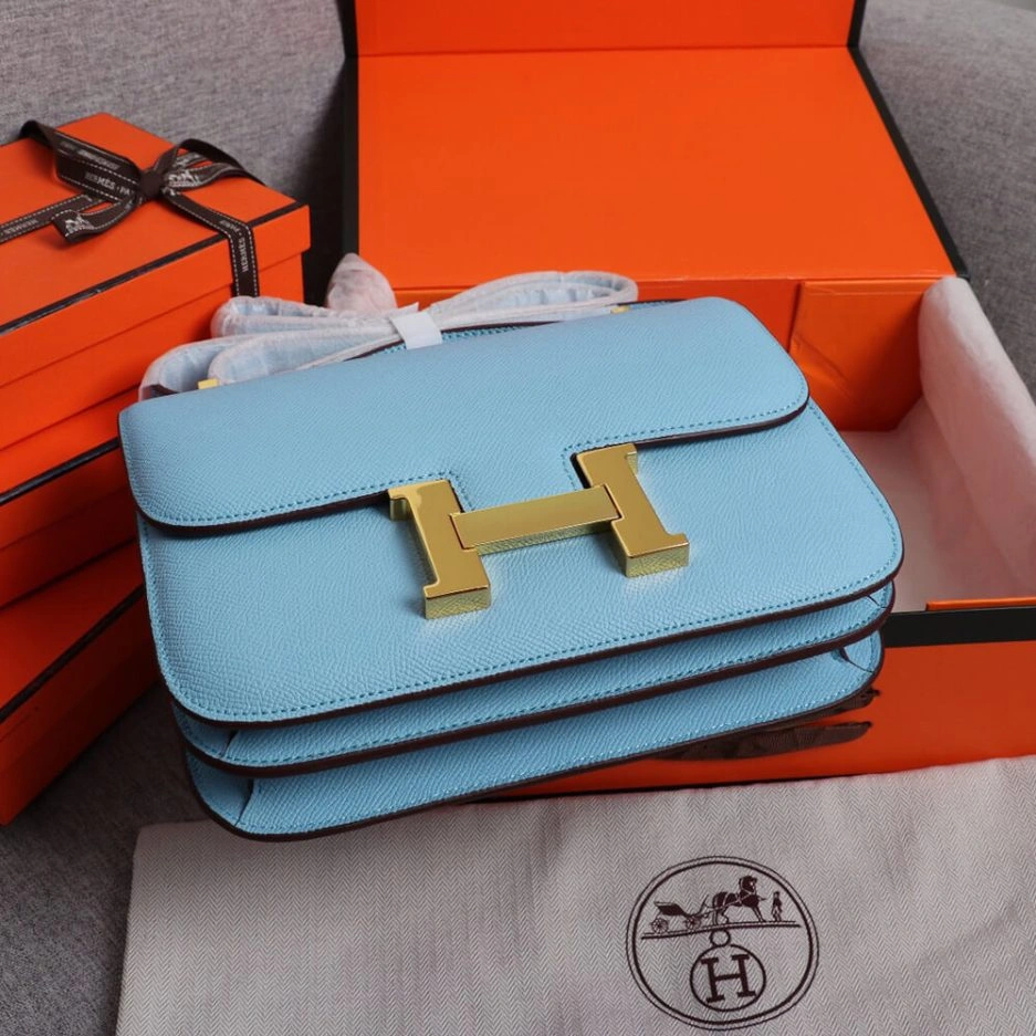 Fashionable Hermes Constance 1537