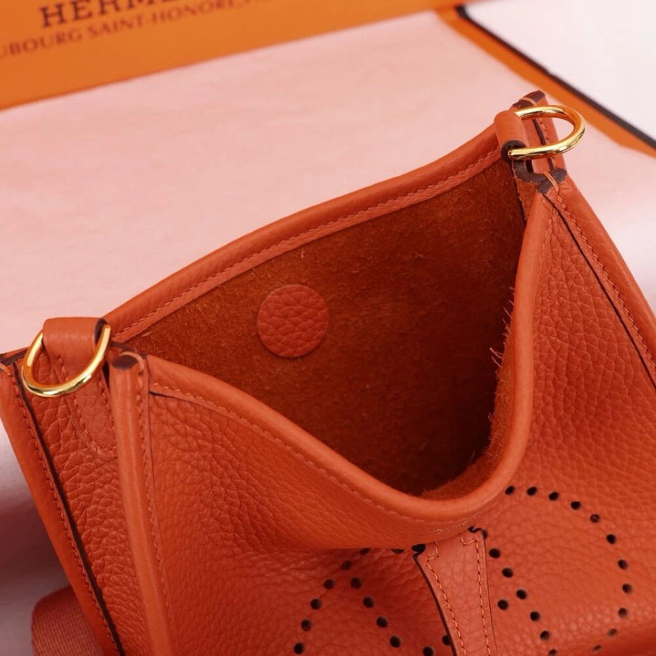 Bold Hermes Evelyne 1532