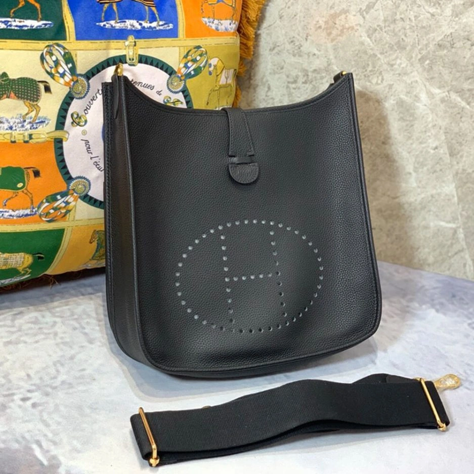 Sustainable Hermes Evelyne 1519