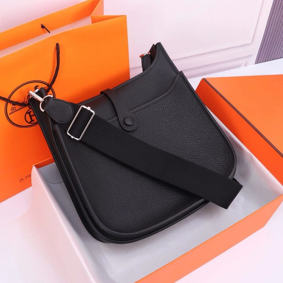 Sporty Hermes Evelyne 1567