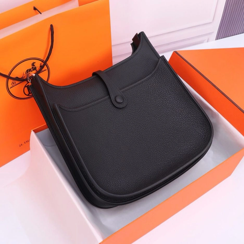 Sporty Hermes Evelyne 1567