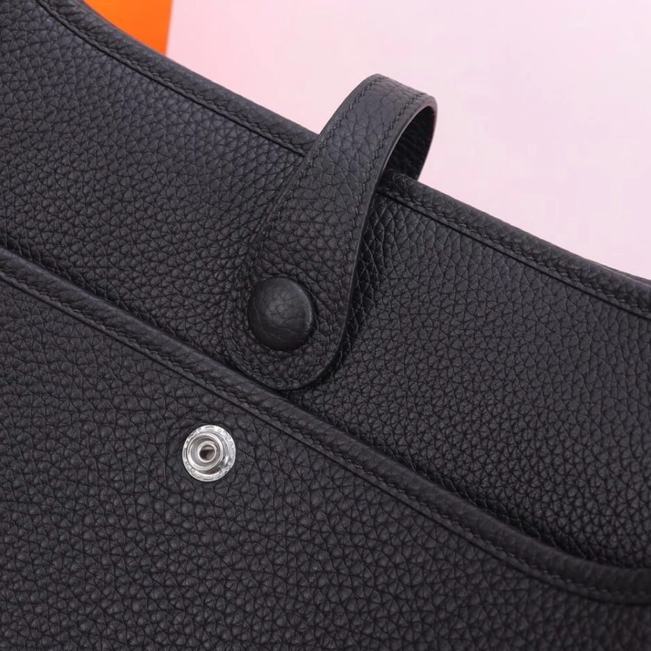 Sporty Hermes Evelyne 1567
