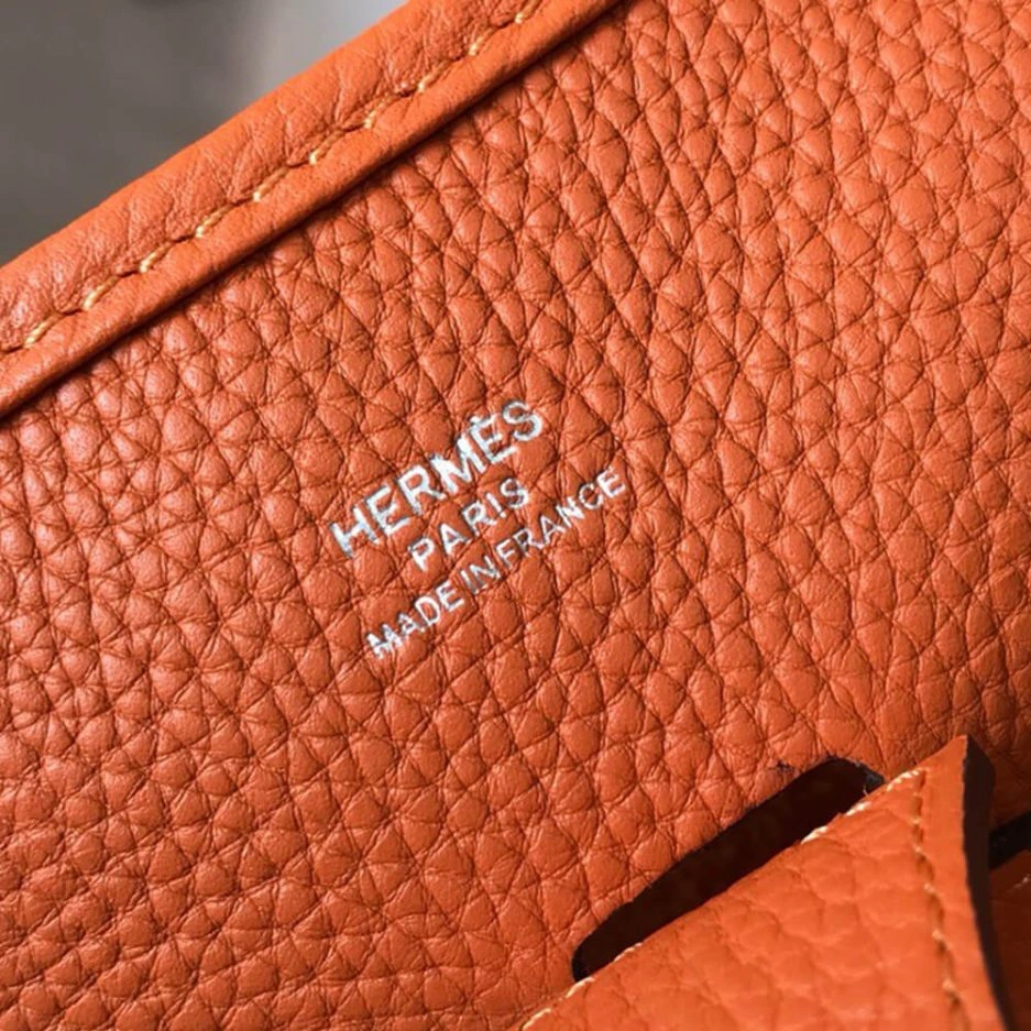 Refined Hermes Evelyne 1527