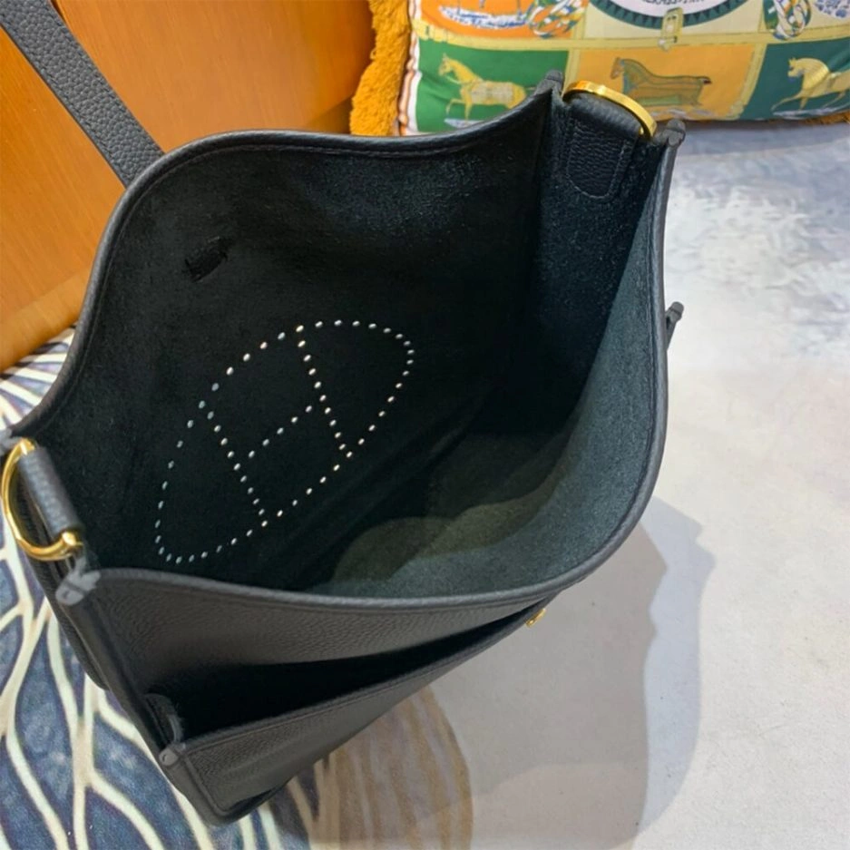 Sustainable Hermes Evelyne 1519