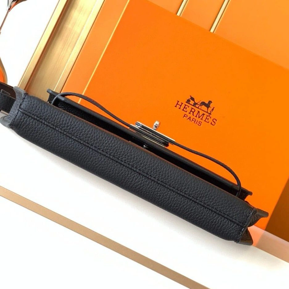 SportInspired Hermes Kelly Depeches Pouch 1552