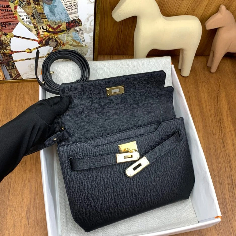 ZipUp Hermes Kelly Depeches Pouch 1517