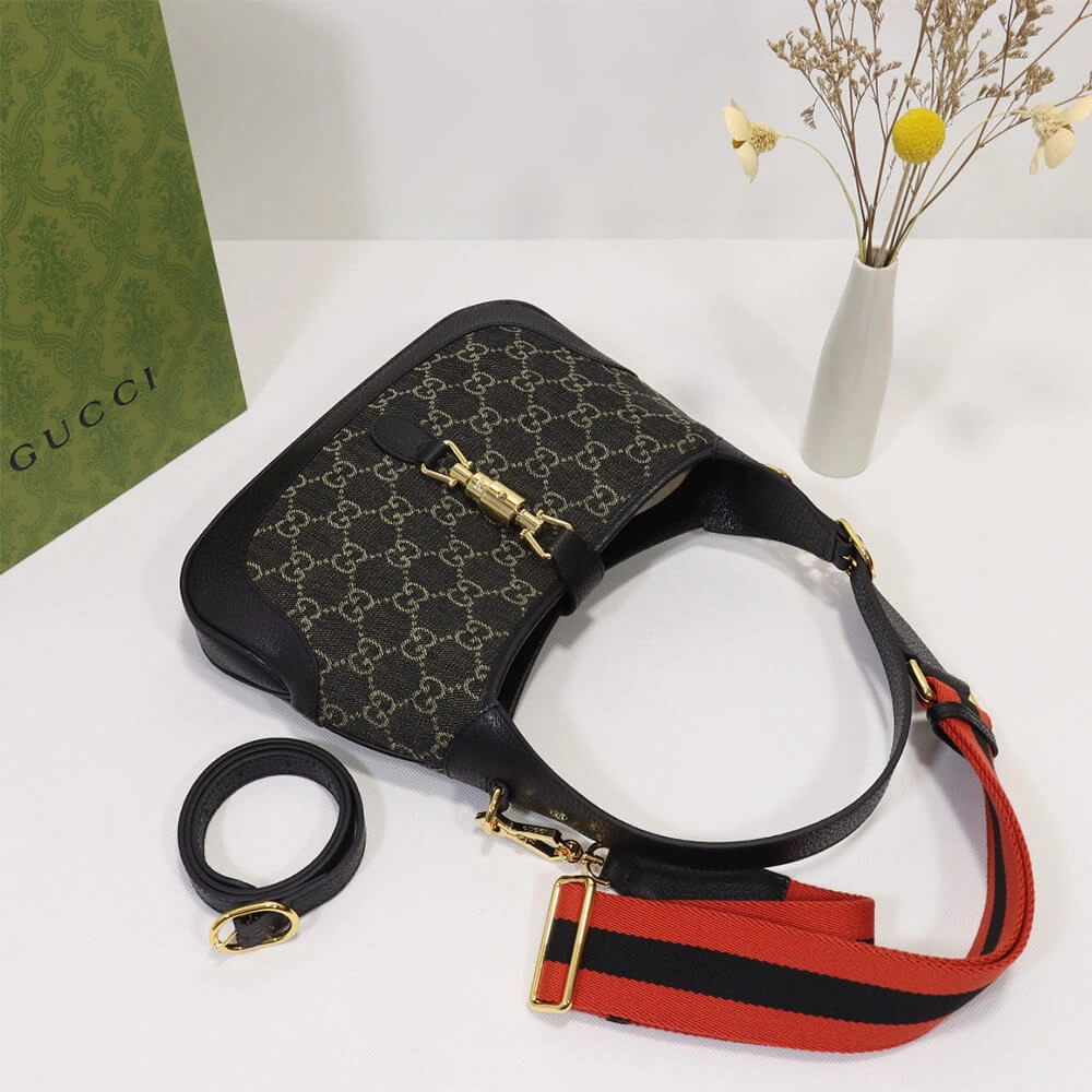 Jackie 1961 small shoulder bag FreshLook 844