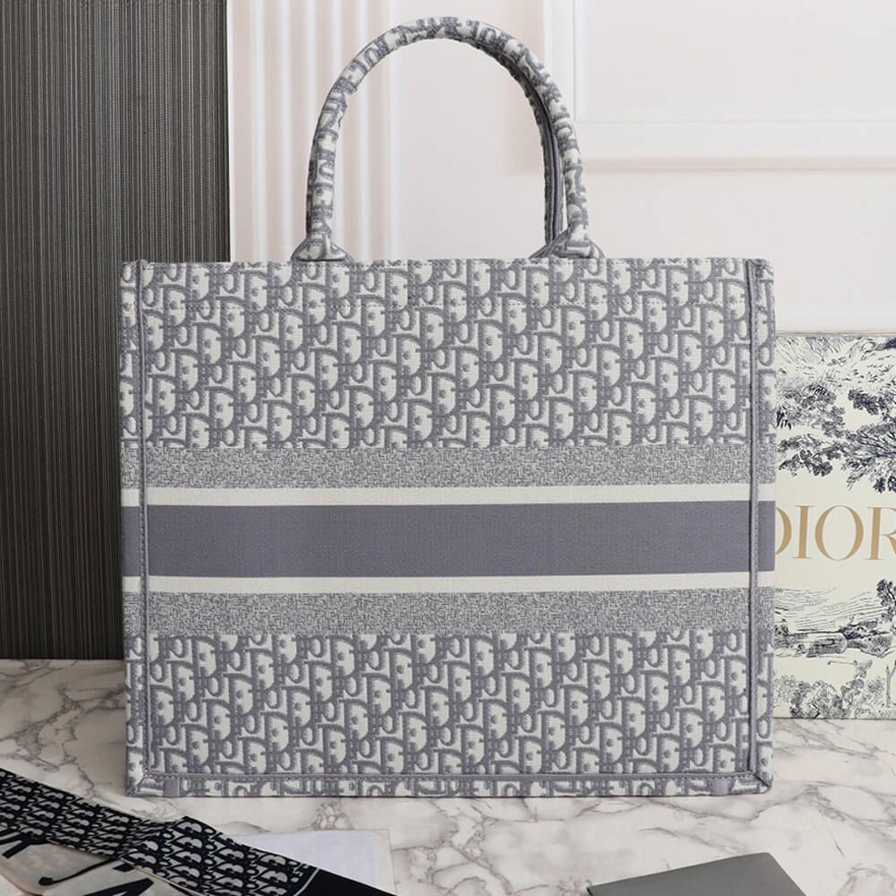 LARGE DIOR BOOK TOTE Comfortable 1339