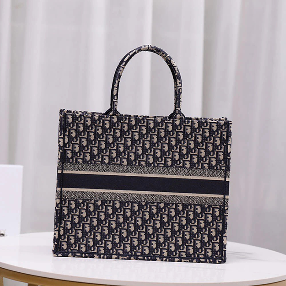 LARGE DIOR BOOK TOTE ModernLook 1337