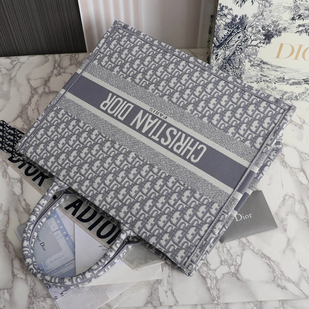 LARGE DIOR BOOK TOTE Comfortable 1339