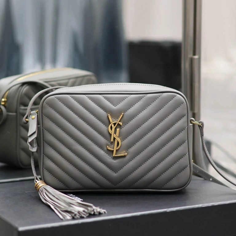 NewStyle LOU CAMERA BAG IN QUILTED LEATHER 1445