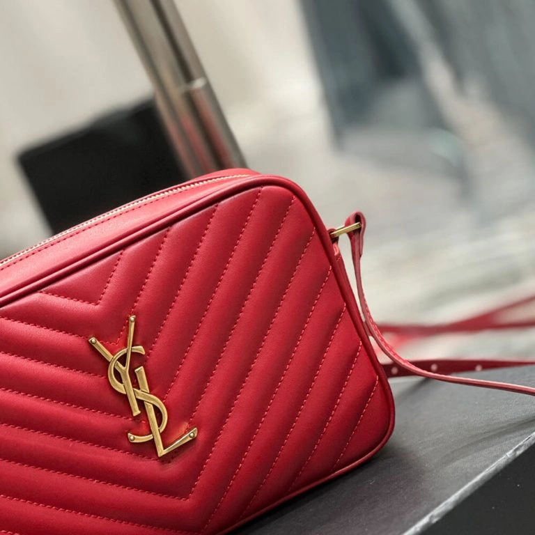 LOU CAMERA BAG IN QUILTED LEATHER Stretchable 1458