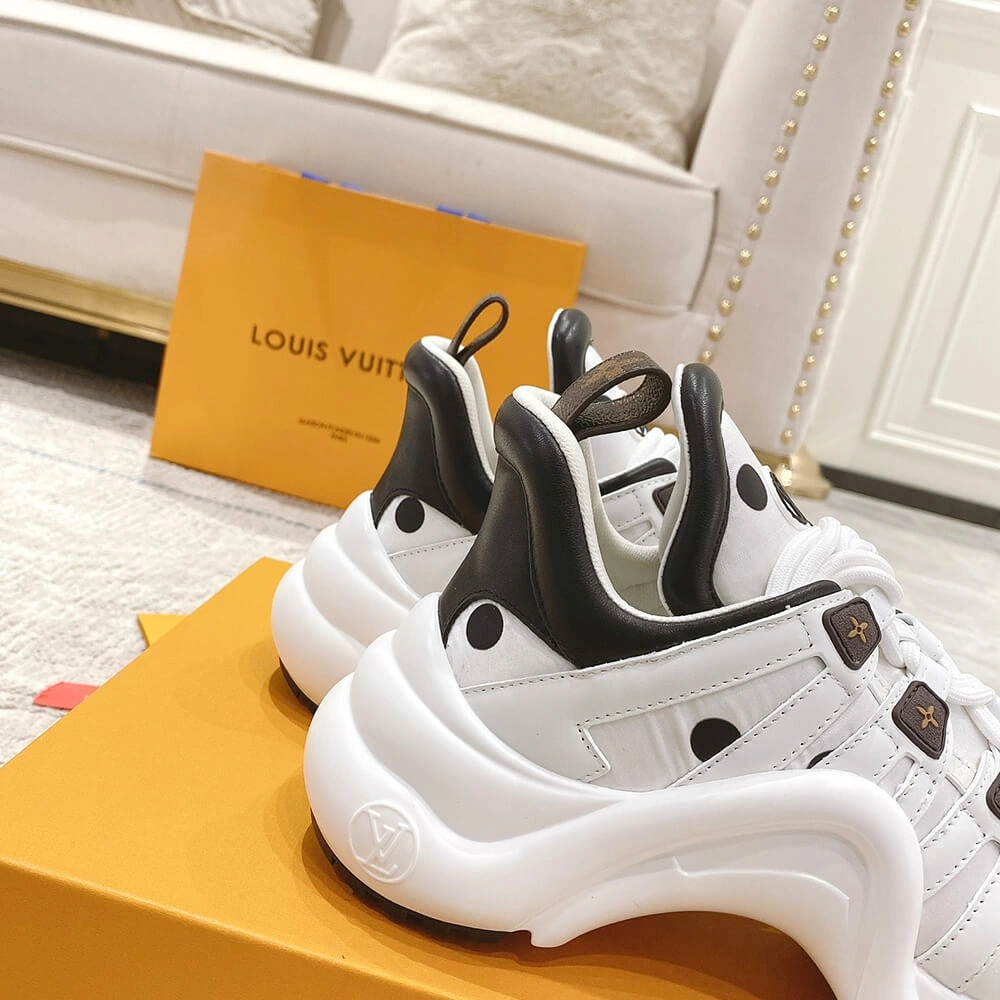 LV ARCHLIGHT SNEAKER Fashionable 6