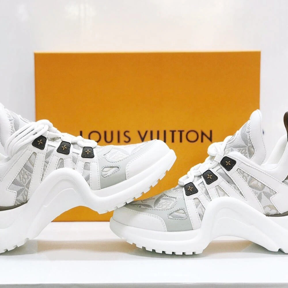 LV ARCHLIGHT SNEAKER MoistureWicking 1