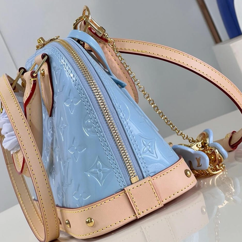 Popular LV Alma BB 190
