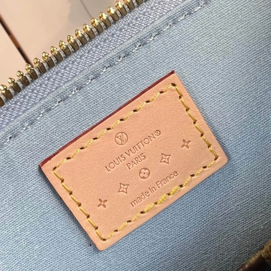 Popular LV Alma BB 190