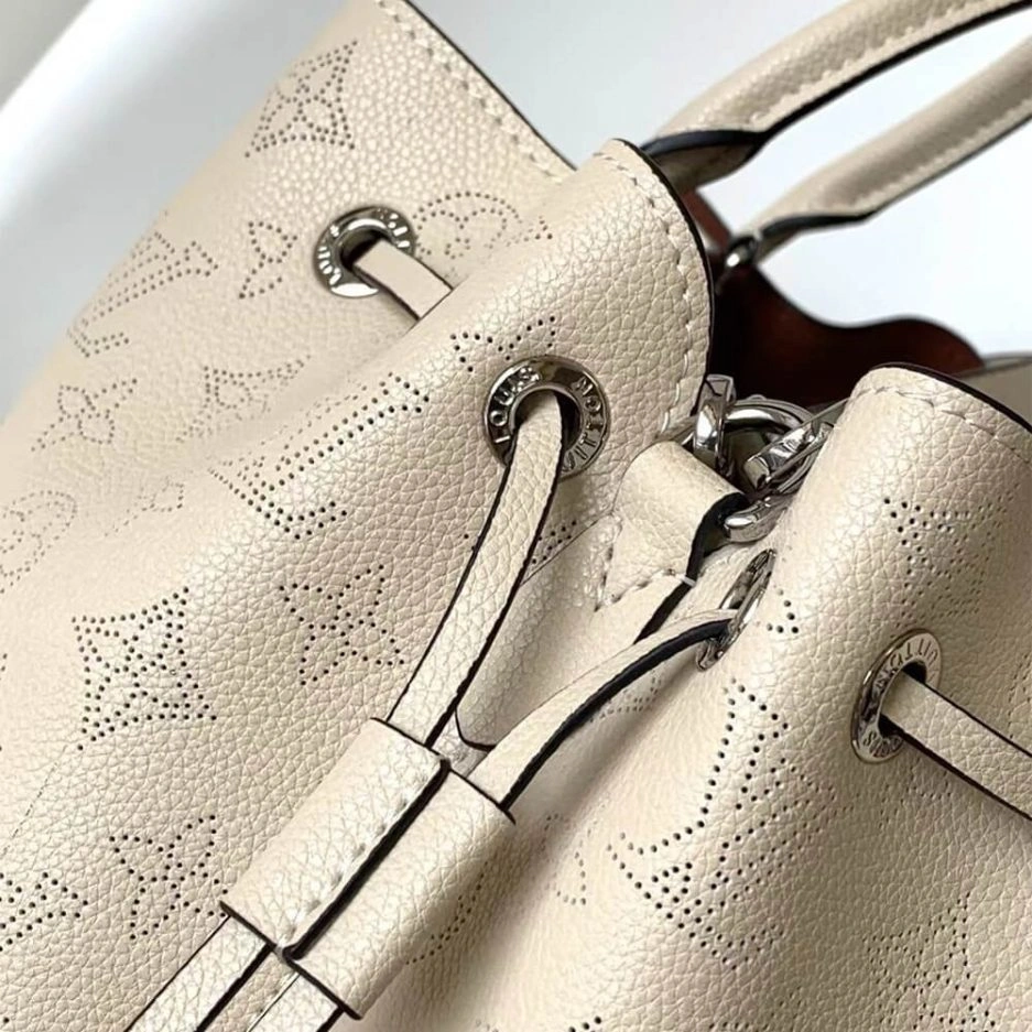 ZipUp LV Bella Tote 390