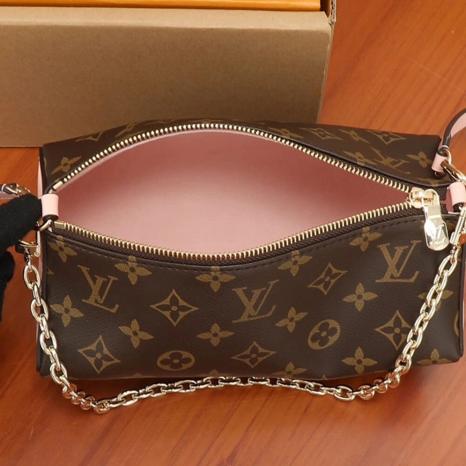 LV Bloom Pouch SunProtective 262