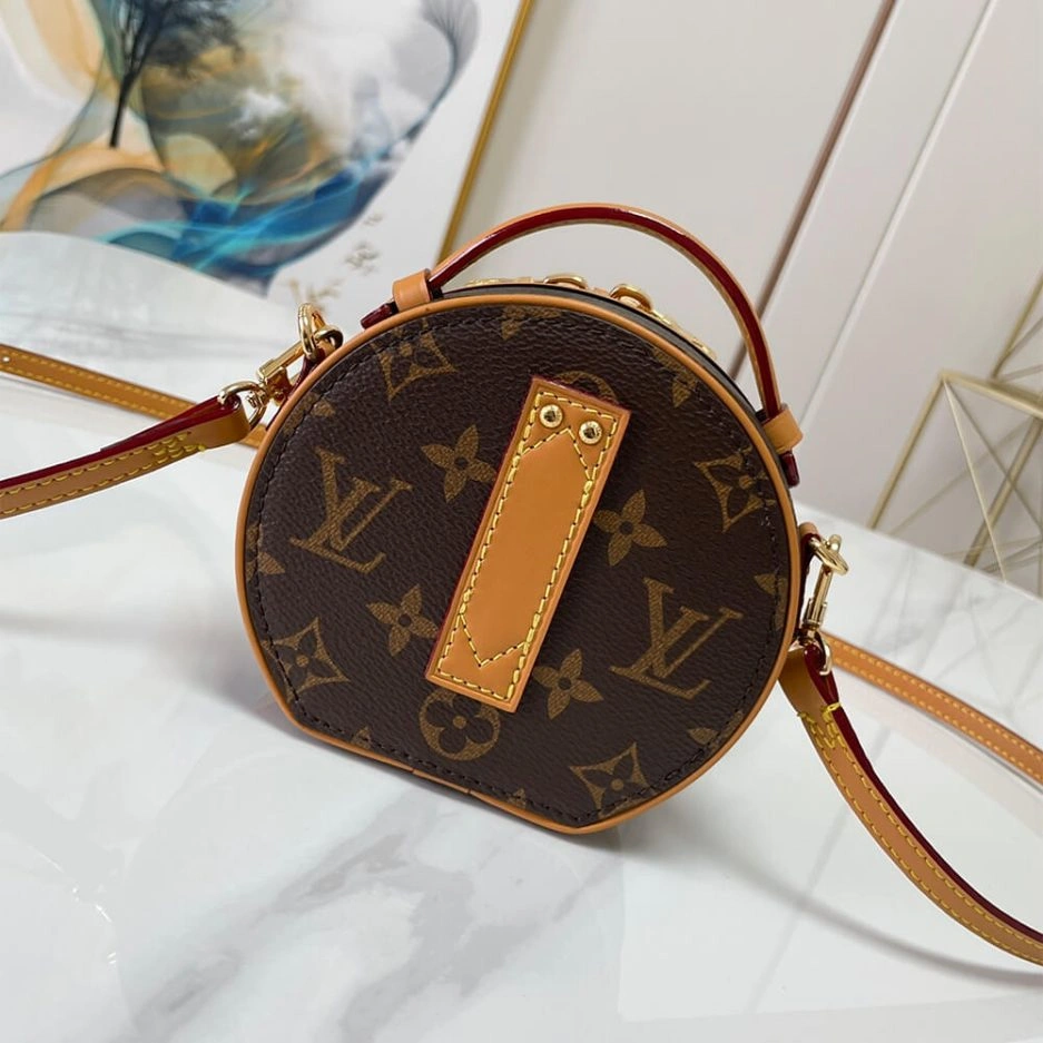LV Boite Chapeau Souple MM Soft 388