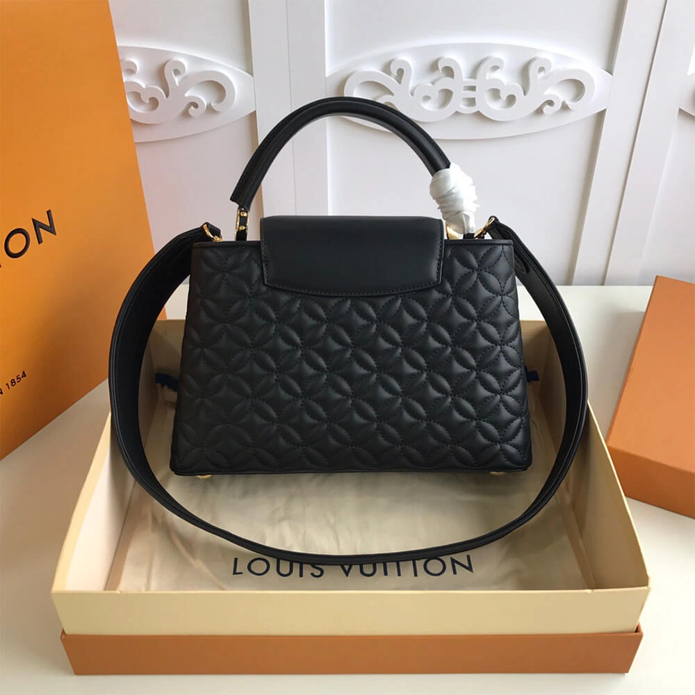 LV CAPUCINES MM BAG MoistureWicking 610