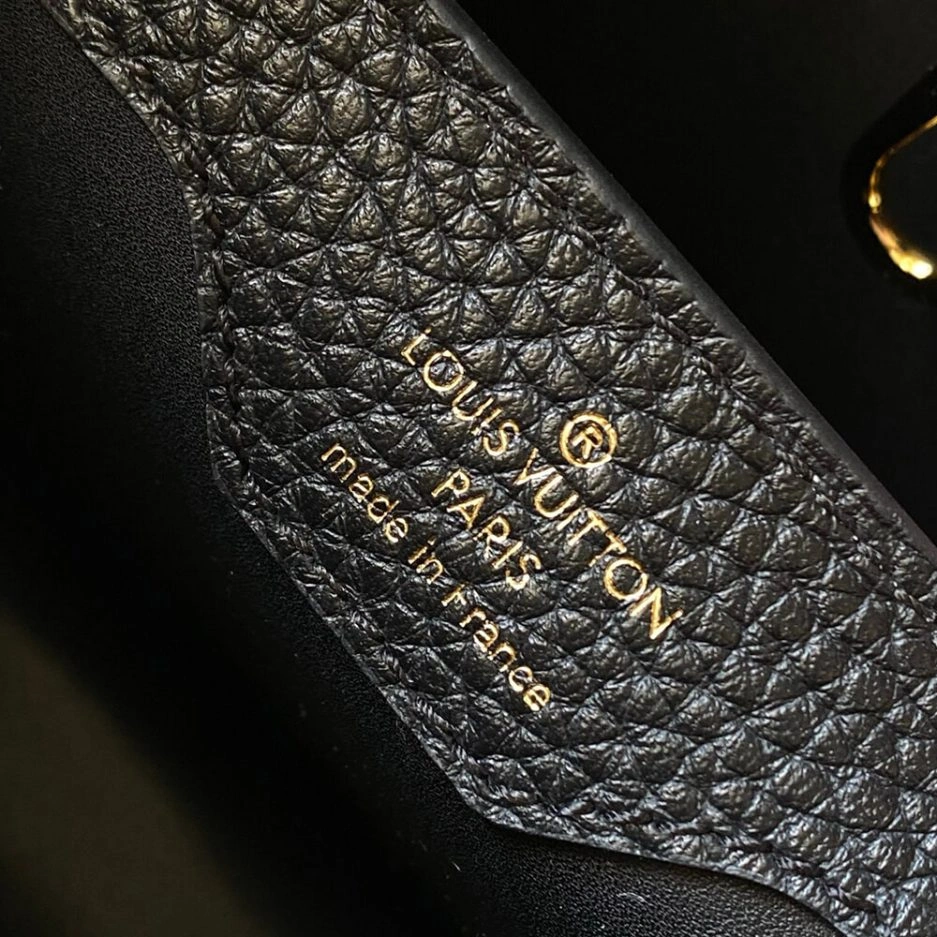 LV Capucines BB Trendsetting 450
