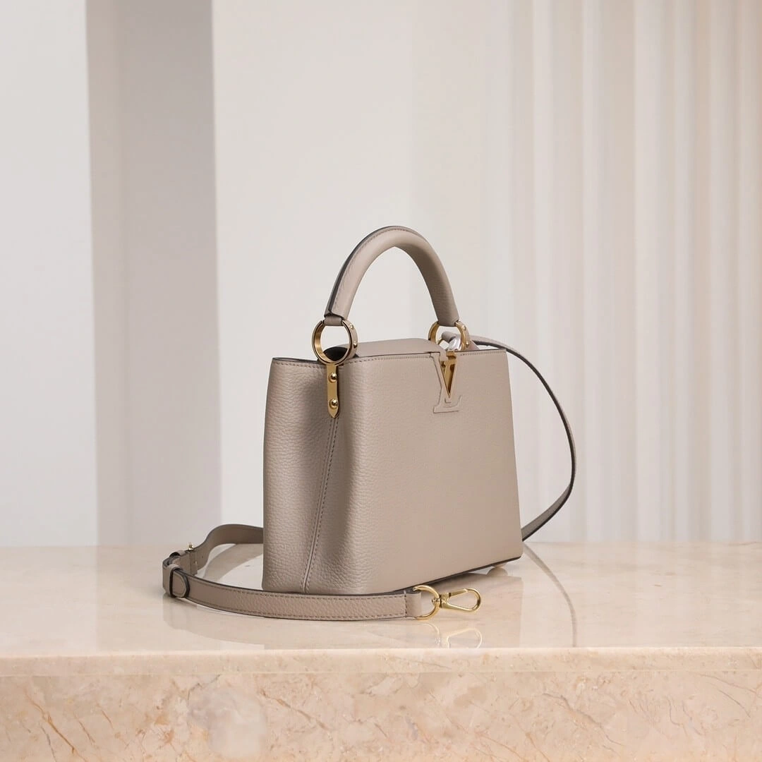 LV Capucines MM StreetReady 443