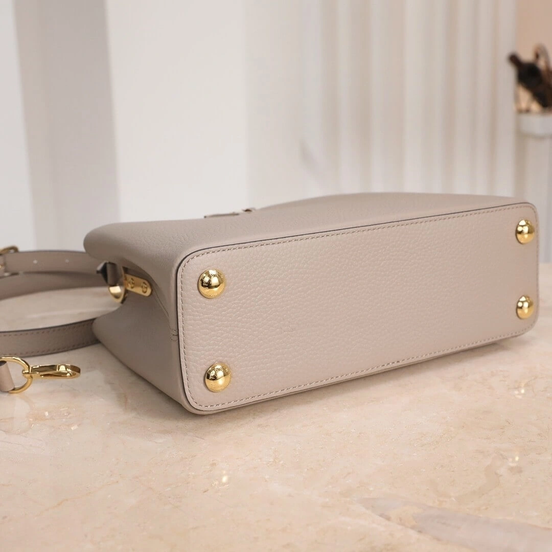 LV Capucines MM StreetReady 443