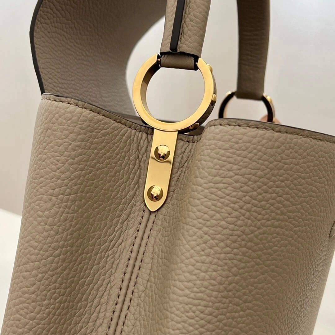 LV Capucines MM StreetReady 443