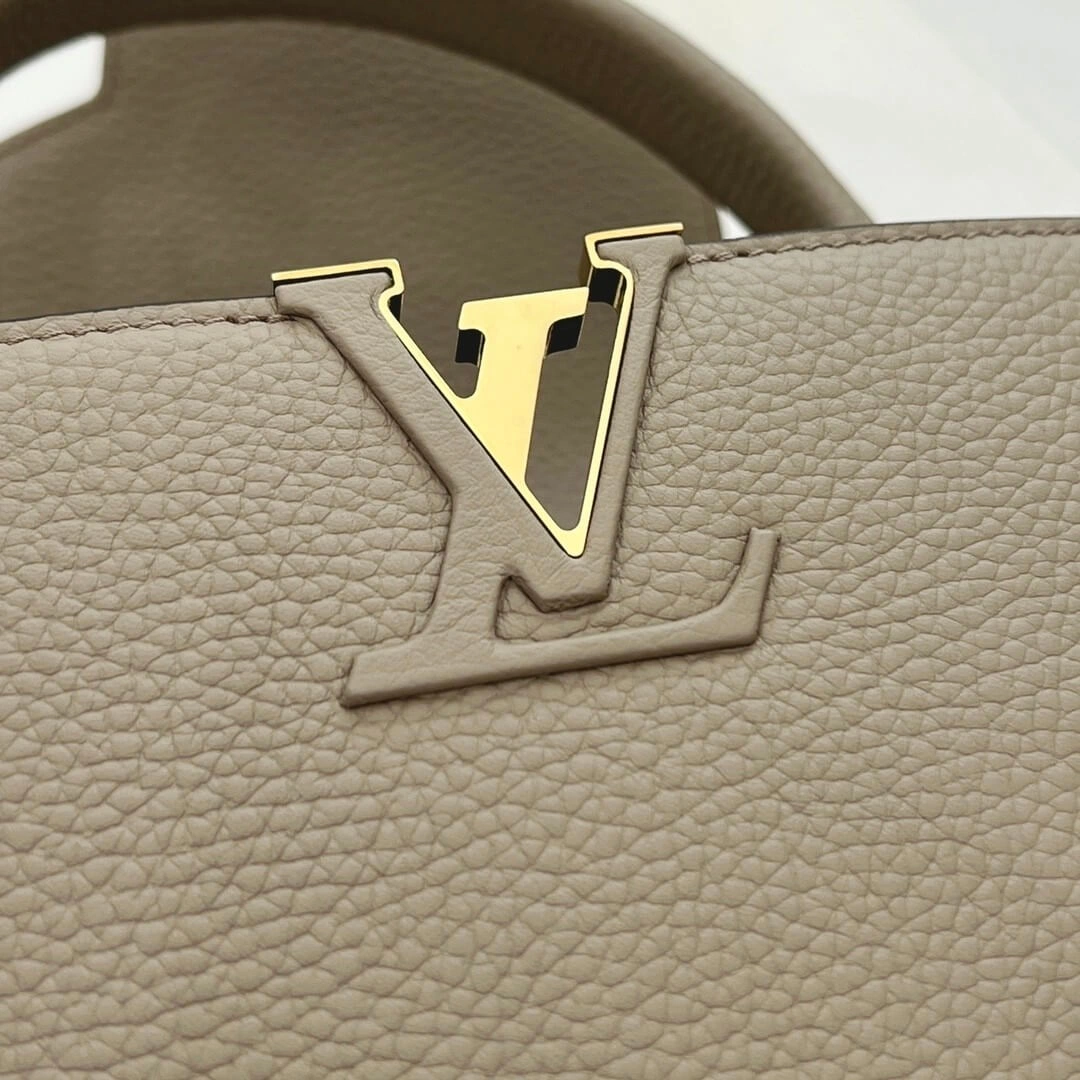 LV Capucines MM StreetReady 443