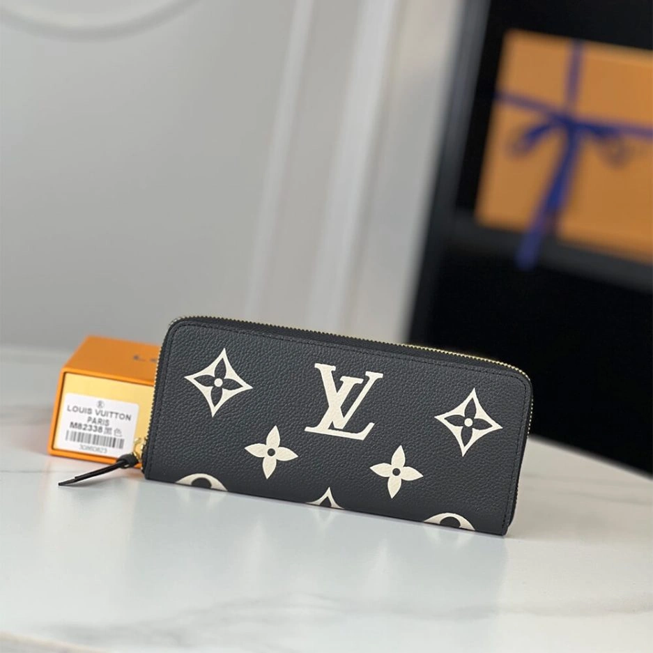 Stylish LV Clémence Wallet 417