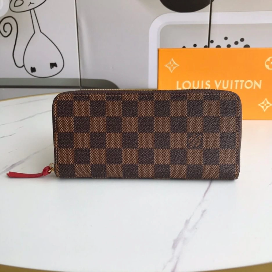 LV Clémence Wallet Snug 386